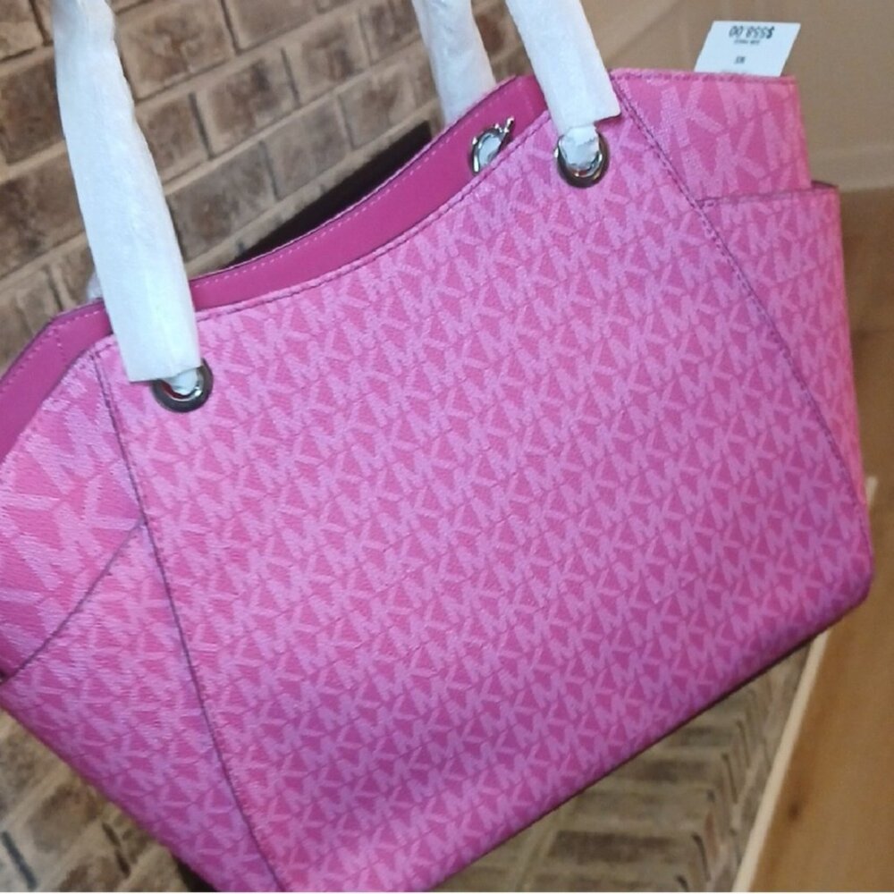 Michael Kors Jet Set Large Signature Top Zip Tote – Dragonfruit Pink | NWT - Picture 3 of 5
